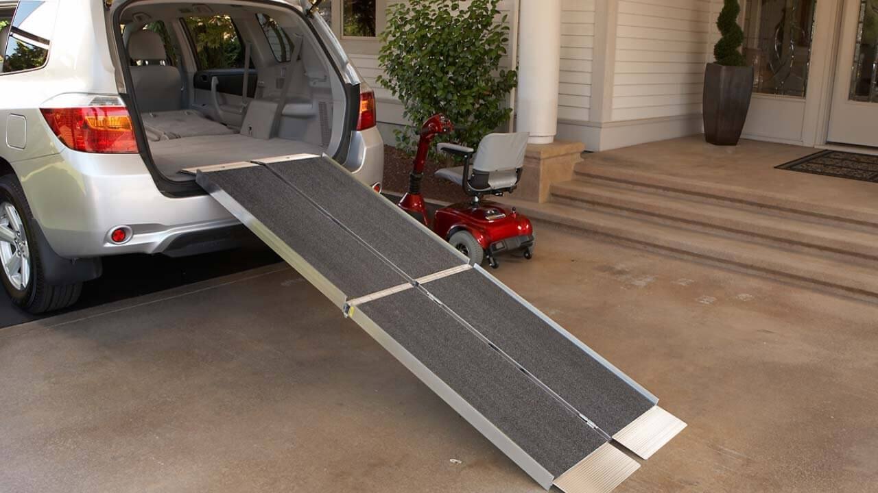 Ez Access SUITCASE® TRIFOLD® AS Ramp